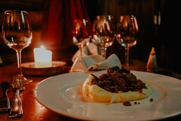 Où trouver l'inspiration pour des menus de fête à base de foie gras ?