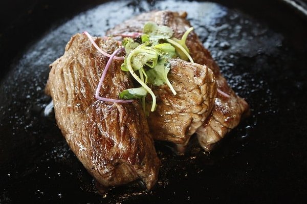 Comment choisir la meilleure plancha intérieure pour une cuisine de qualité ?